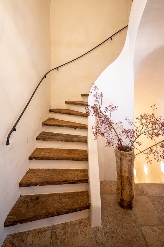 Reclaimed oak stairs 