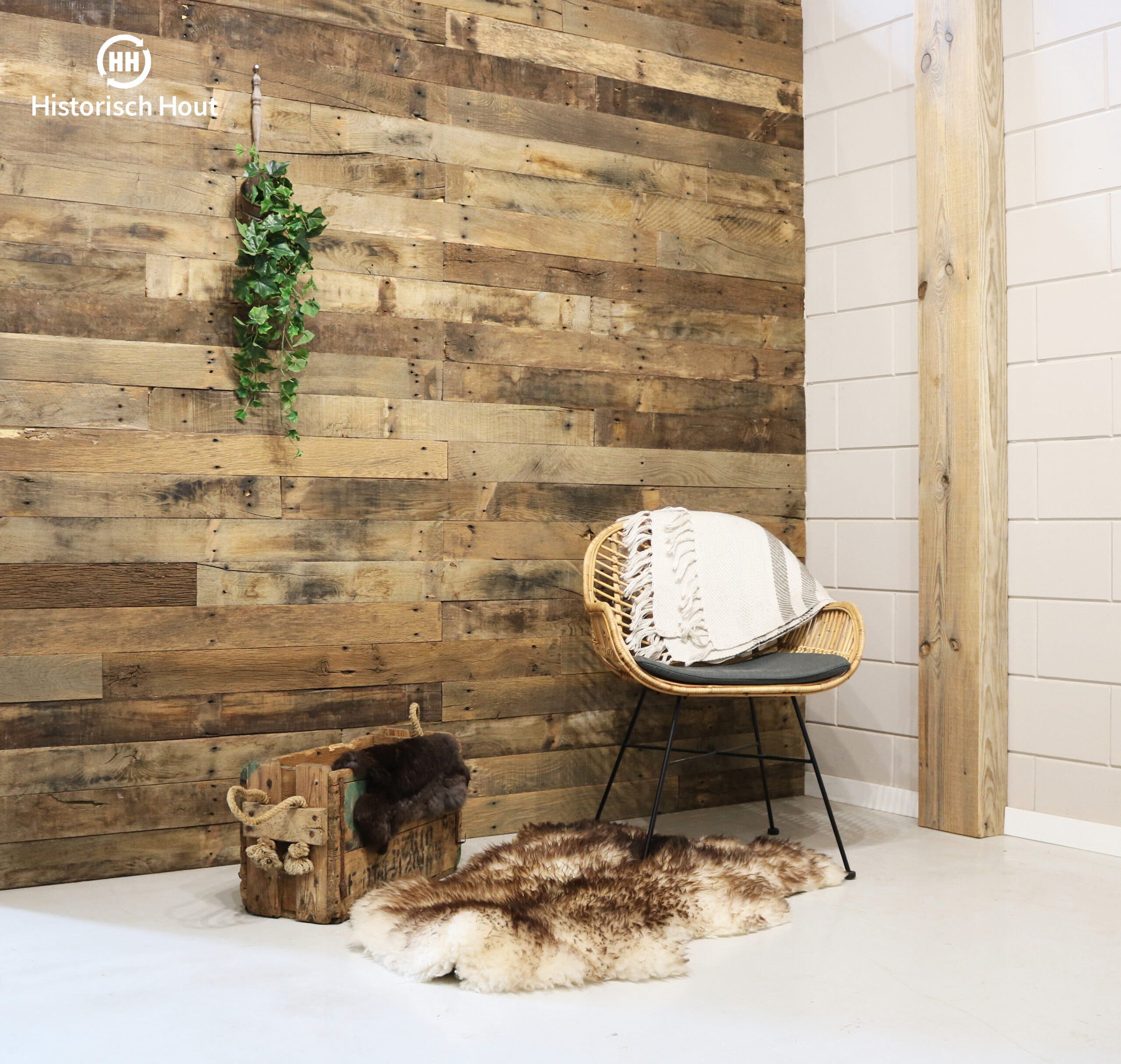 kleermaker herstel Maak los Luxewall wandbekleding "French oak fruity brown " per doos. - Historisch  Hout