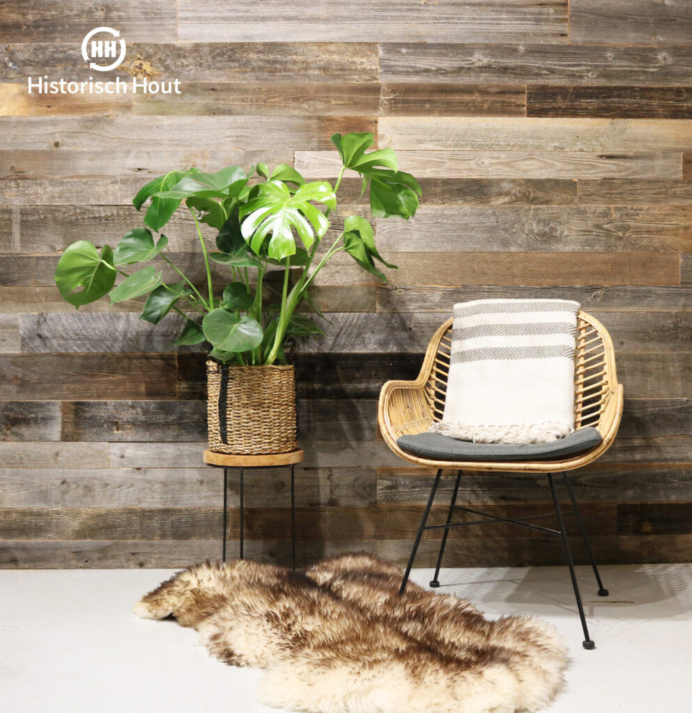 3D barnwood wall covering