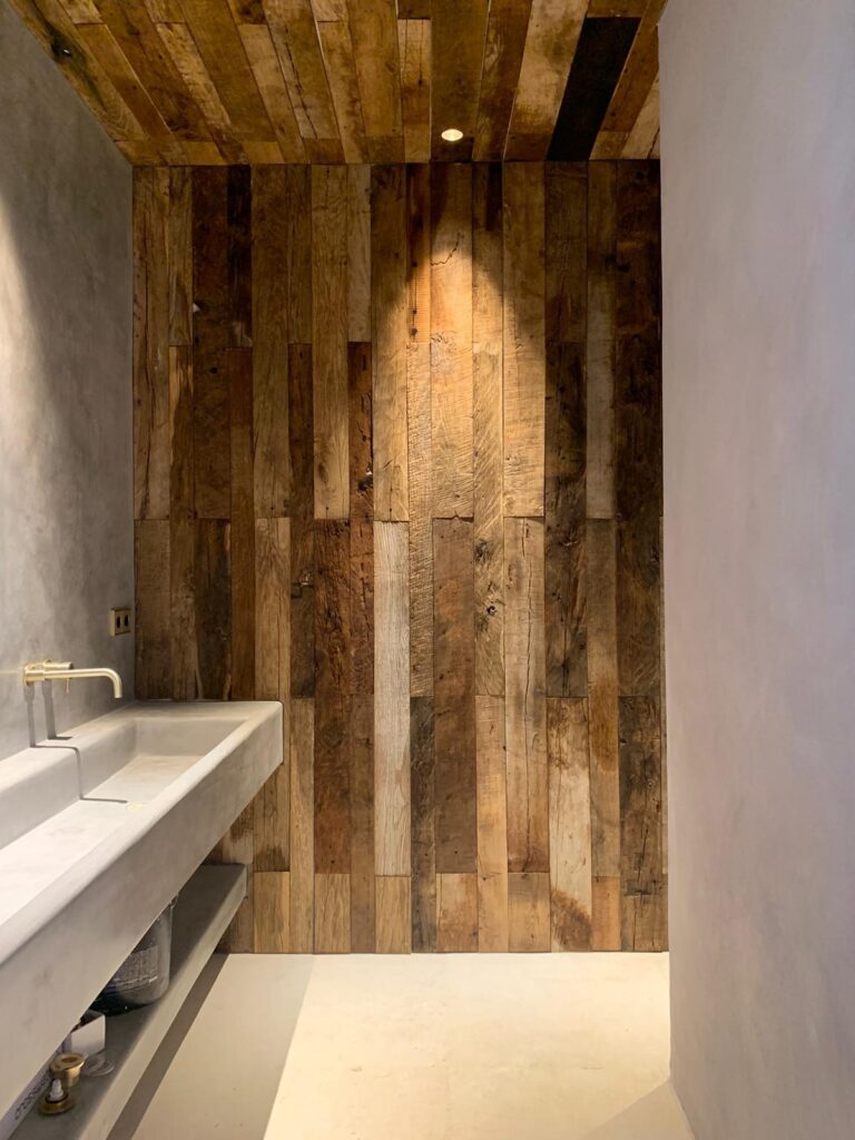 Reclaimed old wood wall covering