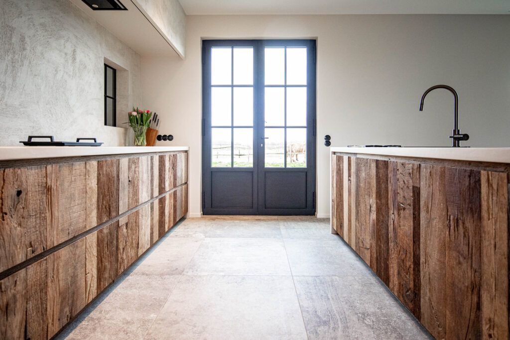 Barnwood kitchen