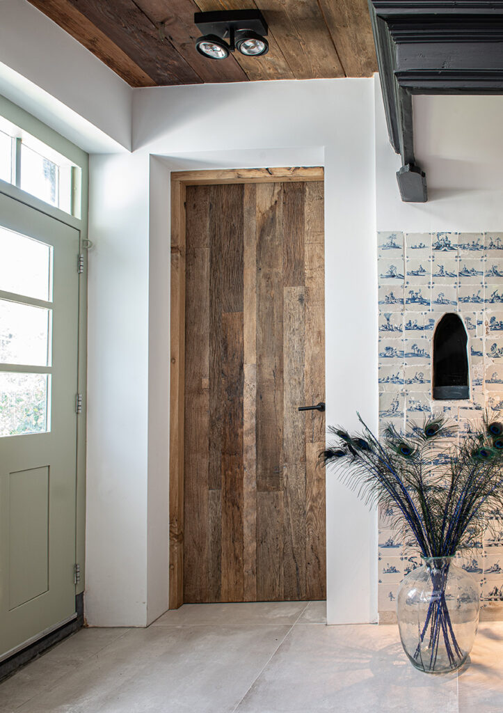 Barnwood door oak