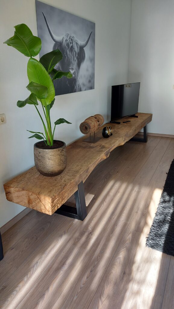 oak TV furniture