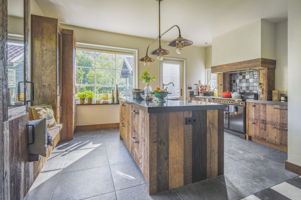 kitchen front old oak wood