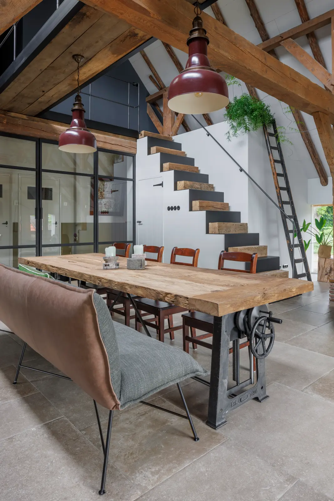 Eettafel oud eiken