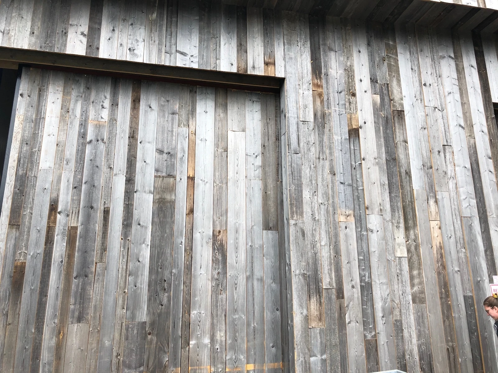 Barnwood grenen grijstinten als gevelbekleding