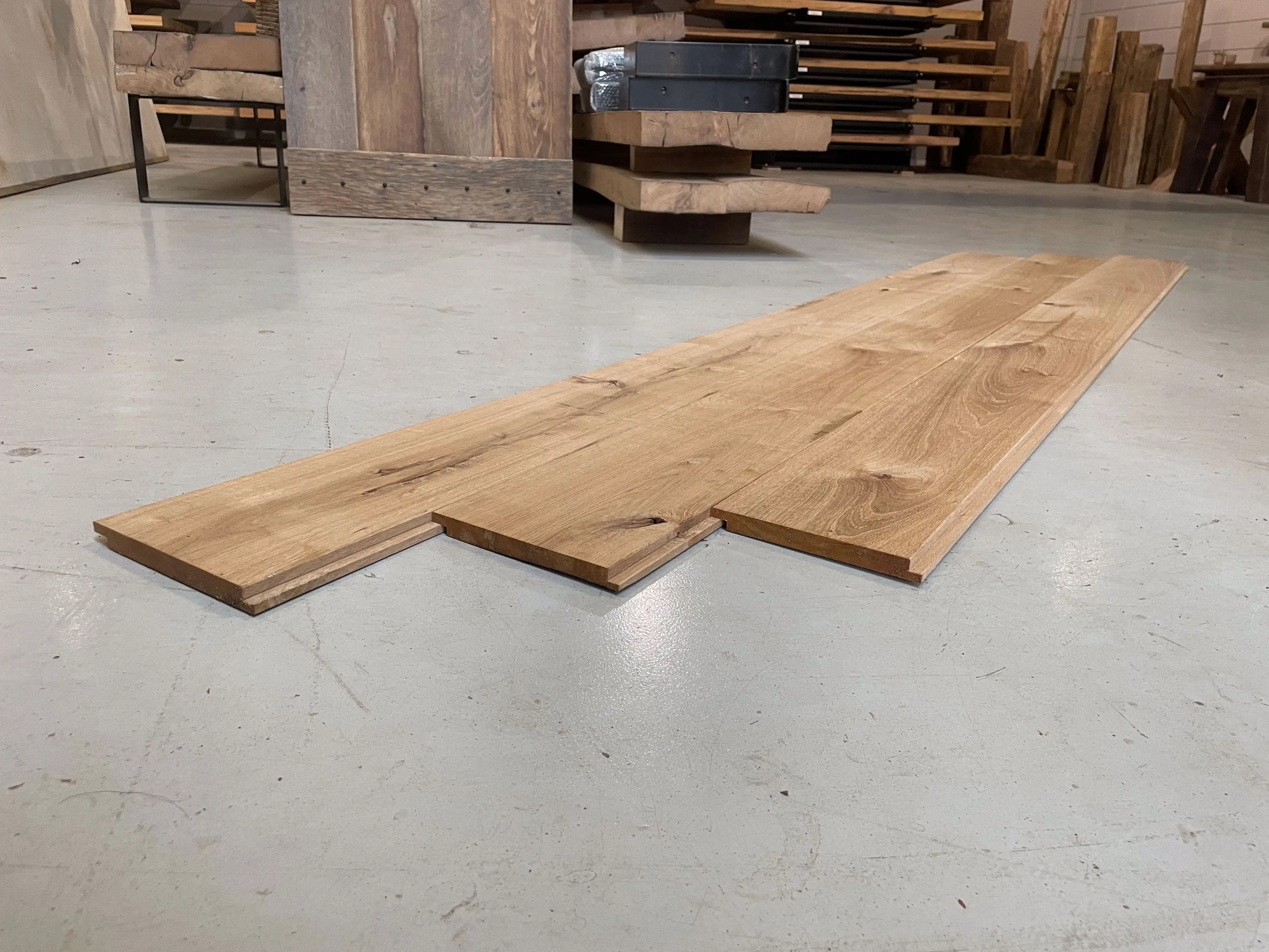 Eiken dakbeschot plank