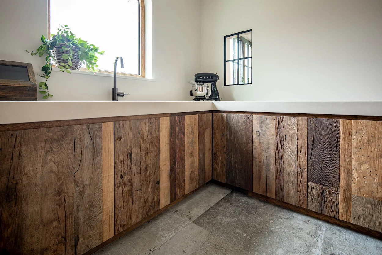 Eiken panelen van massief oud hout