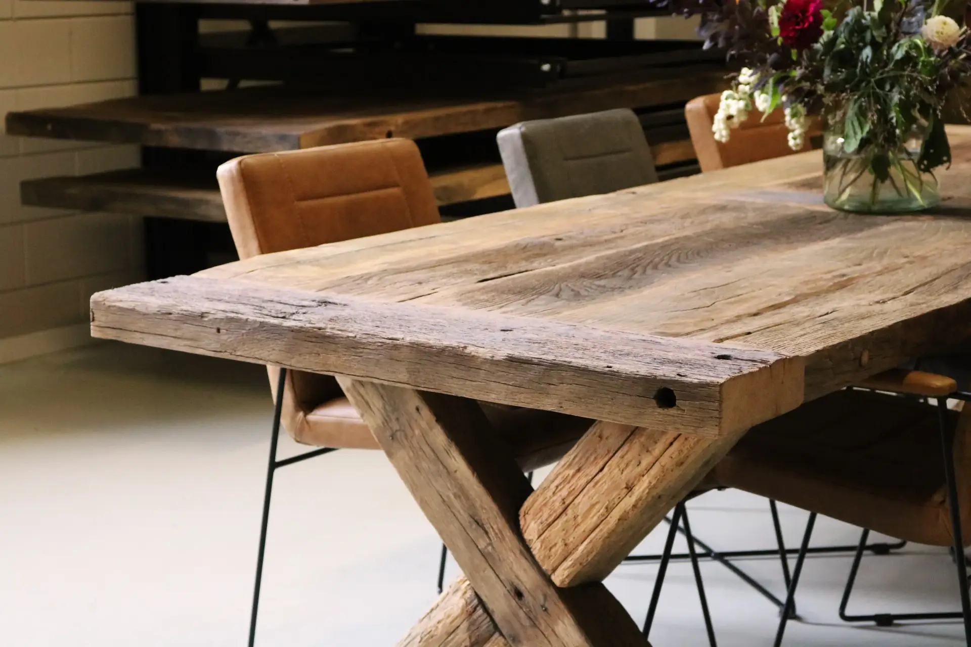 Kloostertafel oud eiken van duurzaam hergebruikt hout