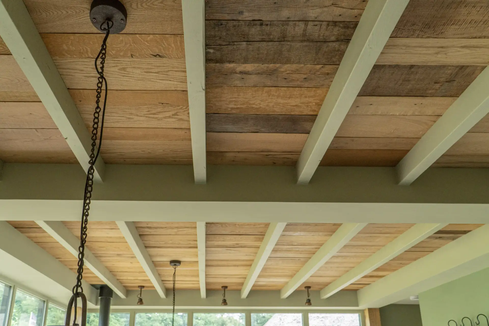 oud eiken plafond in woning