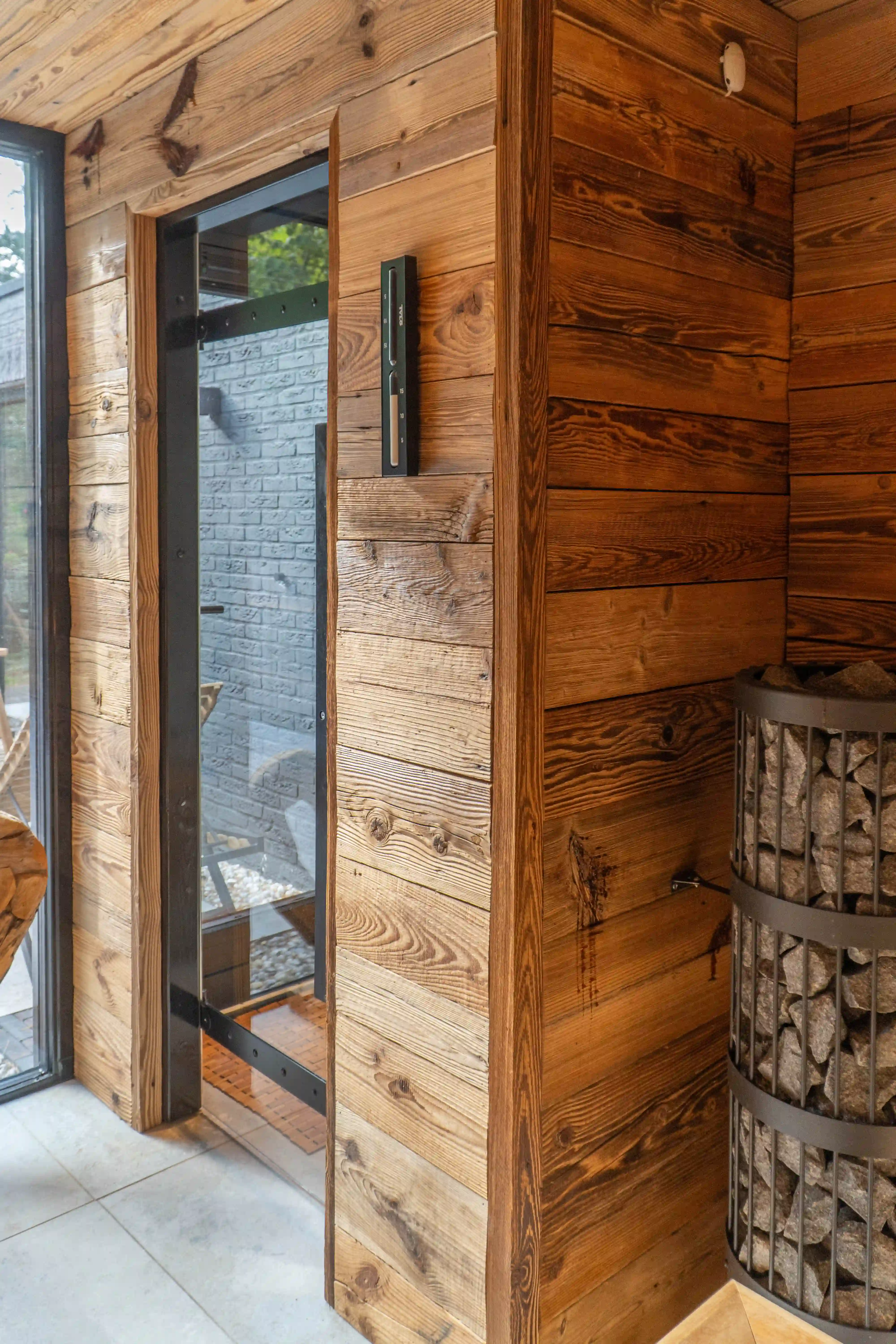 Houten wandbekleding