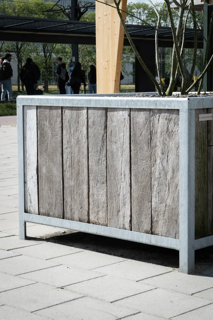 Op maat gemaakte plantenbakken van hardhout