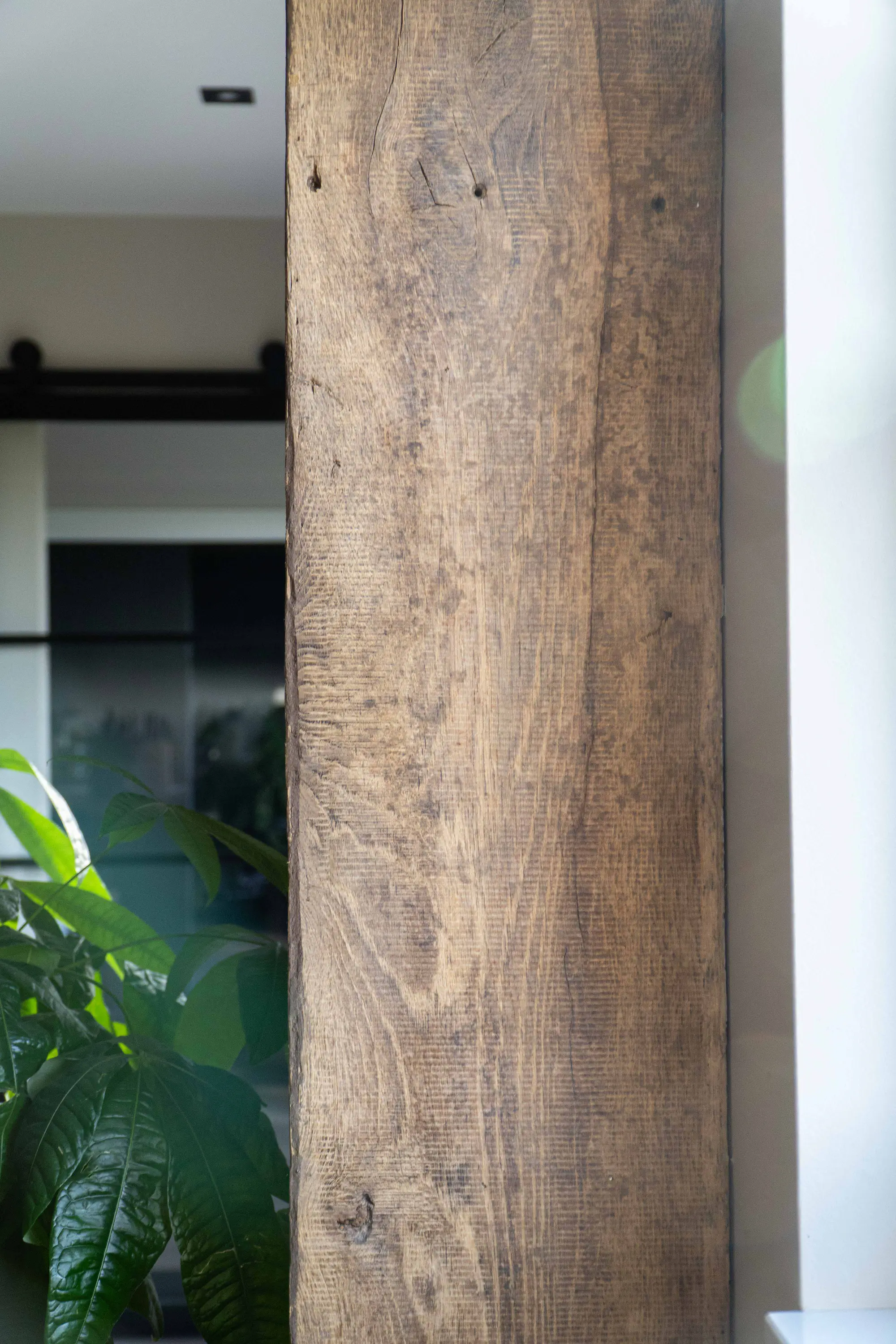 stalen balk bekleden met eikenhout